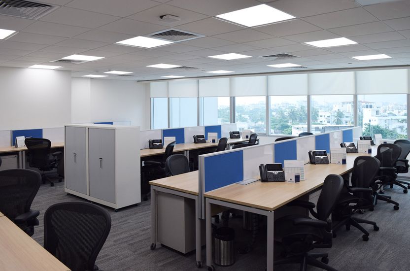 The Executive Center Prestige Palladium Bayan